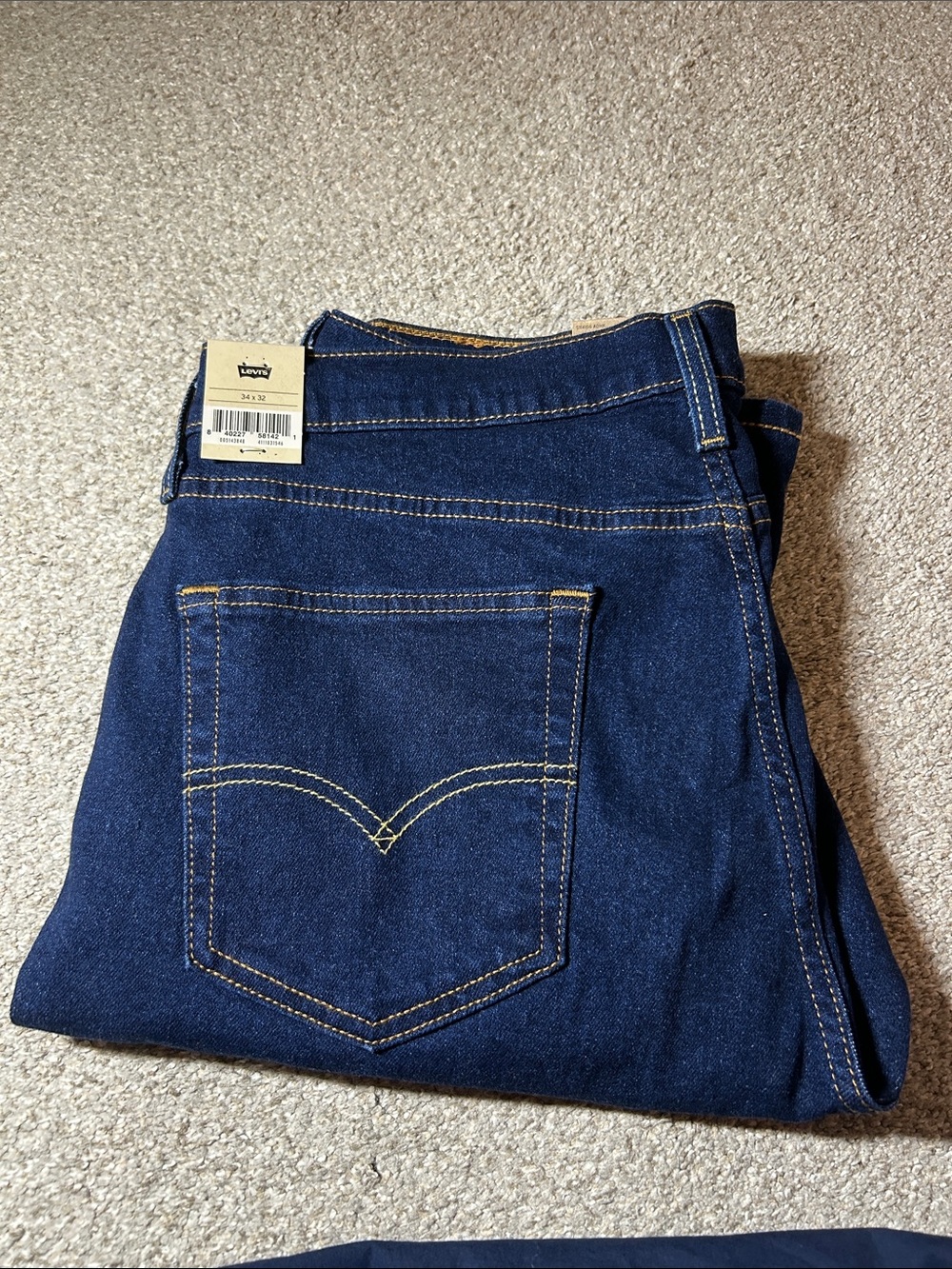 Levi's men Deep Indigo Straight Leg Jeans 34/32